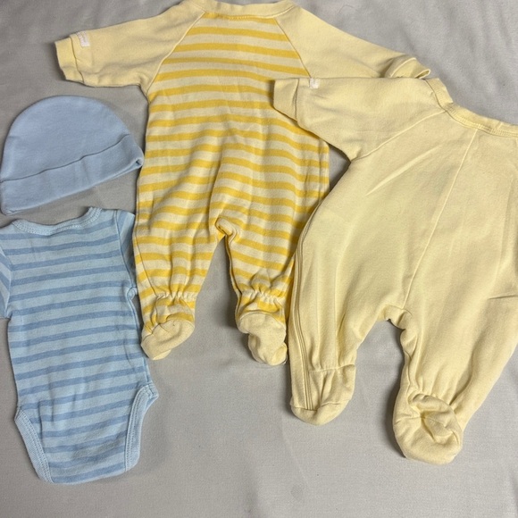 Gagou Tagou - Blue and Yellow Premie Baby 5-piece Set - Picture 5 of 5